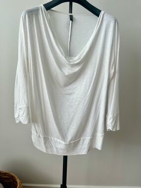 2/$15 Denver Hayes White Cowl Neck Top – Soft Draped Fit US S